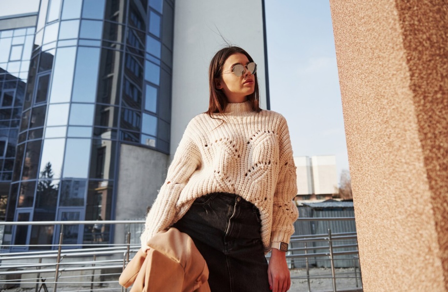 Women’s Wear Trends: Embracing Elegance and Comfort